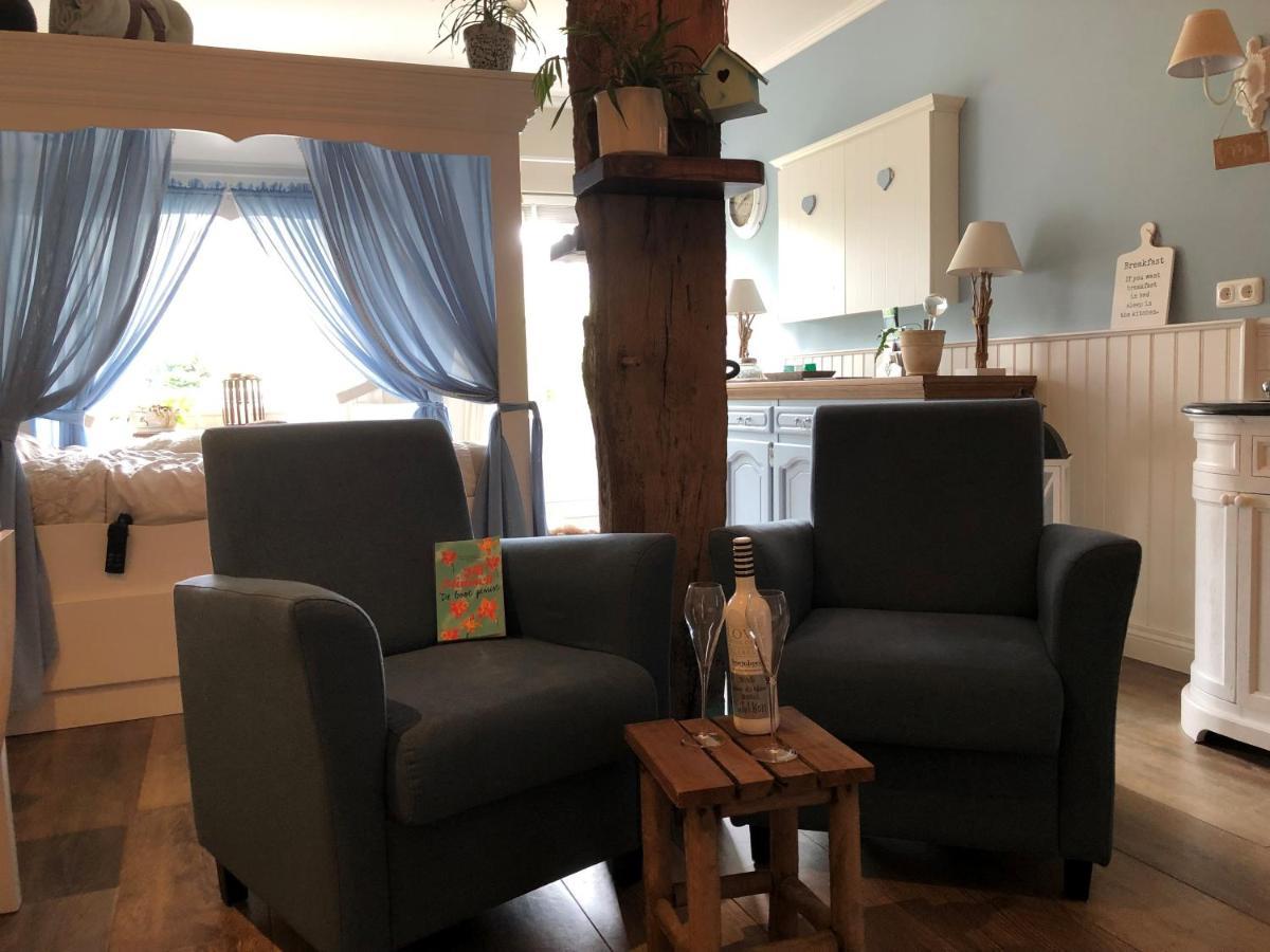 Bed and Breakfast Bnb Onder De Blauwe Hemel Vlijmen Екстер'єр фото